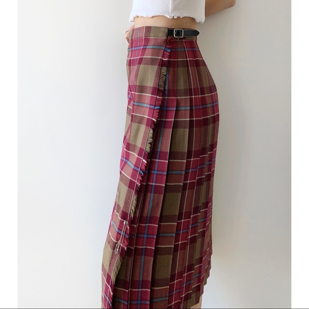 ‼️SOLD‼️Vintage 100% wool tartan plaid high waist Scottish kilt midi length 70s - Picture 3 of 7